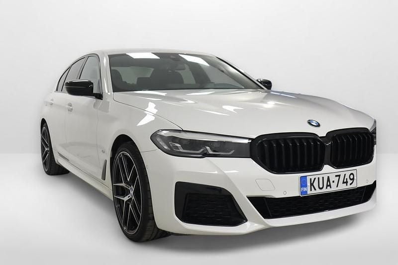 Käytetty BMW 530e M Sport 292 HP (214 kW) 2021 Valkoinen Sedan