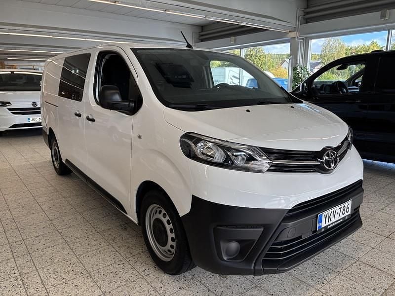 Käytetty Toyota Proace 144 HP (105 kW) 2022 Valkoinen Tila-auto