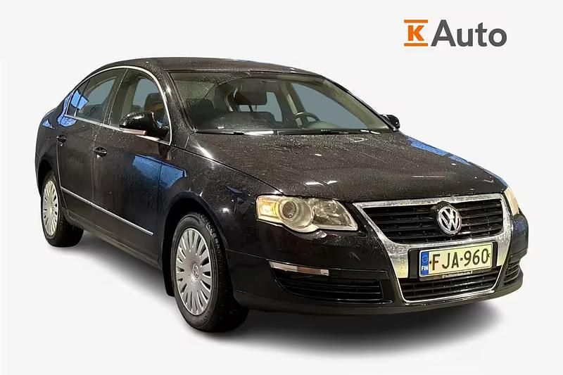 Ruskea/beige Käytetty 2008 VW Passat Trendline Sedan | 2 200 € (Kallis) - Kuva 1/4
