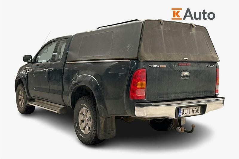 Käytetty Toyota HiLux 120 HP (88 kW) 2007 Vihreä Nouto