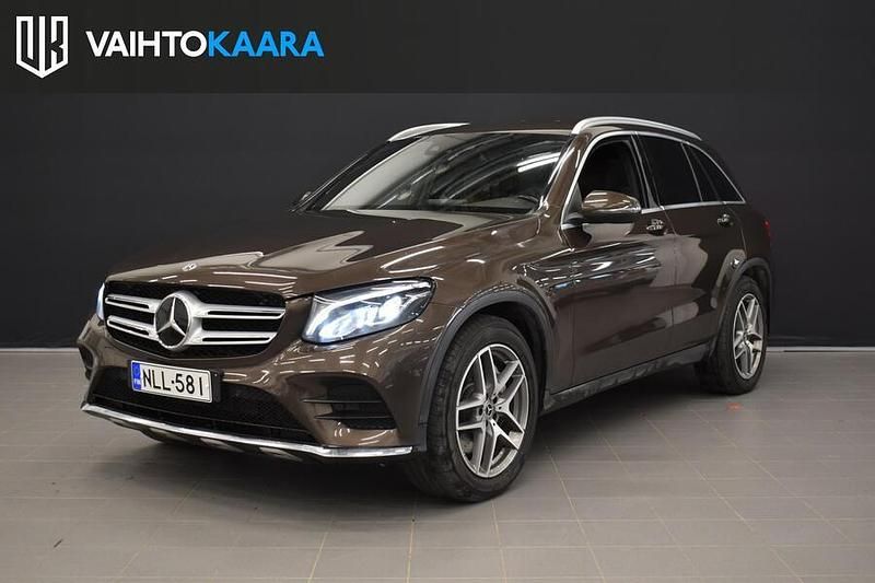 Ruskea Käytetty 2017 Mercedes GLC350 Business Katumaasturi | 19 800 € (Perustarjous) - Kuva 1/2