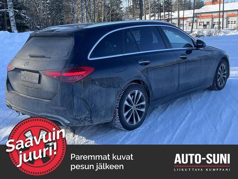 Käytetty Mercedes C300e Business 204 HP (150 kW) 2023 Musta Farmari