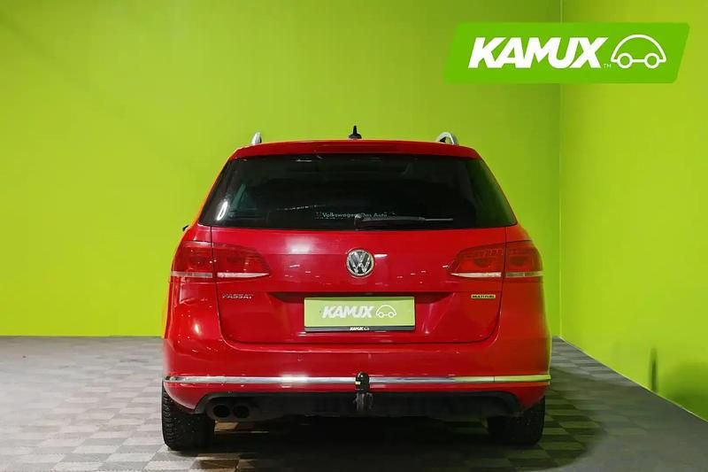 Käytetty VW Passat Highline 160 HP (117 kW) 2013 Punainen Farmari