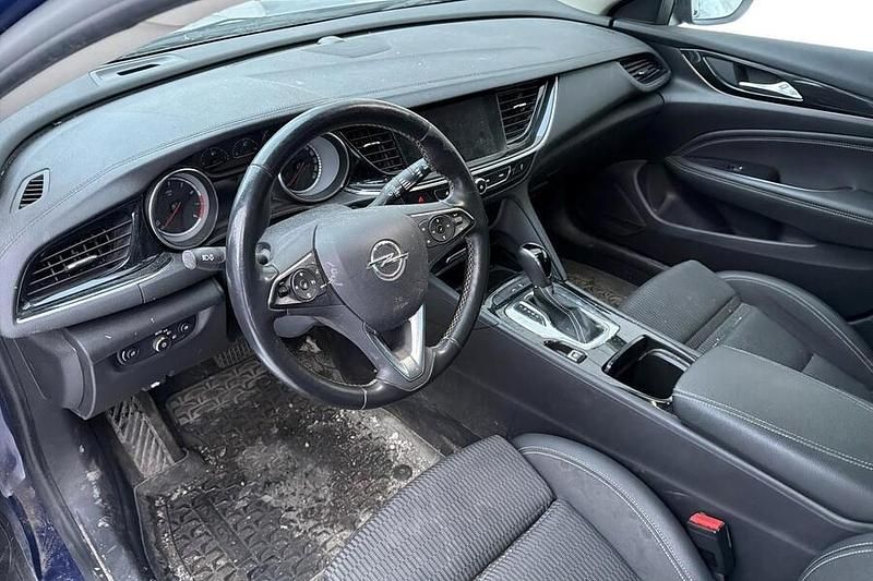 Käytetty Opel Insignia Innovation 165 HP (121 kW) 2018 Farmari