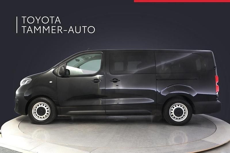 Käytetty Toyota Proace Verso 120 HP (88 kW) 2022 Musta Farmari