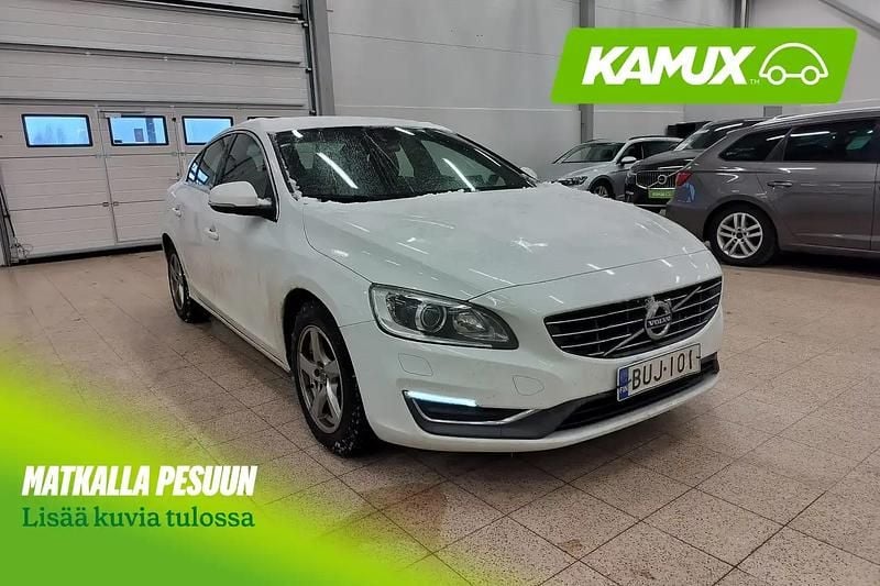 Käytetty Volvo S60 Business Edition 181 HP (133 kW) 2015 Valkoinen Sedan