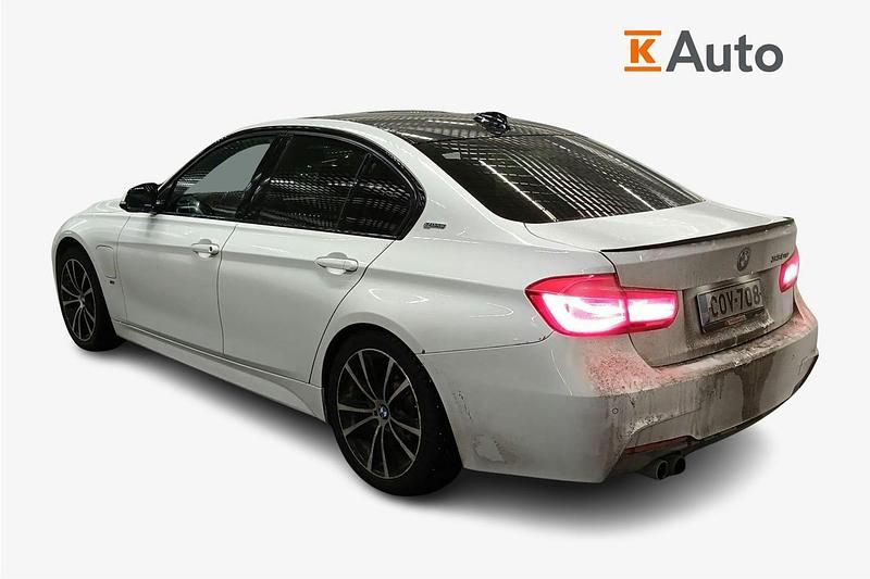 Käytetty BMW 330e M Sport 248 HP (182 kW) 2017 Valkoinen Sedan