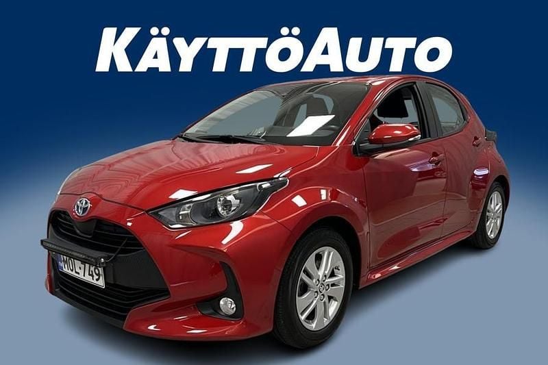 Punainen Käytetty 2022 Toyota Yaris Hybrid Active Viistoperä | 19 650 € (Perustarjous) - Kuva 1/4