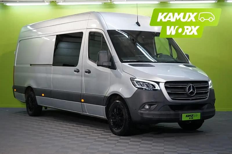 Hopea / harmaa Käytetty 2020 Mercedes Sprinter Van | 38 700 € (Hieman kallis) - Kuva 1/4