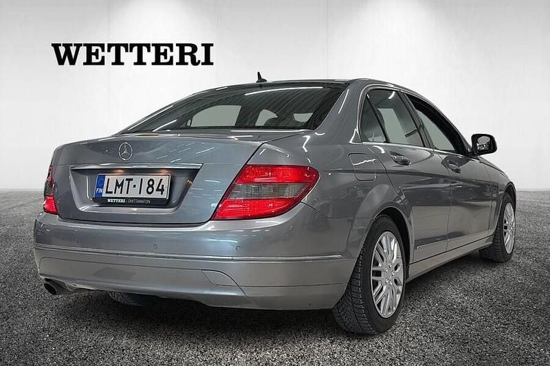 Käytetty Mercedes C200 184 HP (135 kW) 2007 Sedan