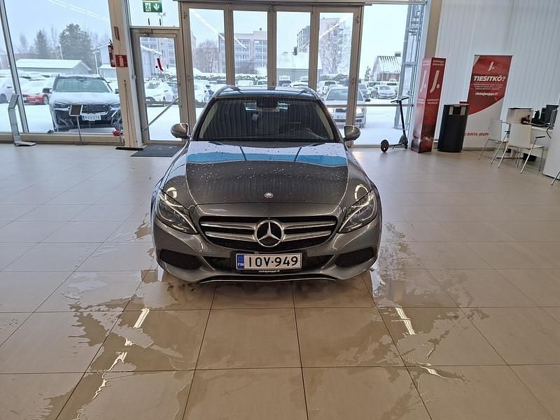 Käytetty Mercedes C350e Business 211 HP (155 kW) 2016 Harmaa Farmari