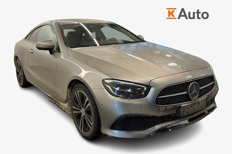 Käytetty Mercedes E400 326 HP (239 kW) 2021 Harmaa Coupe - kaksiovinen