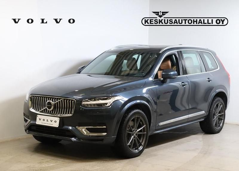 Käytetty Volvo XC90 Inscription 303 HP (222 kW) 2020 Sininen Katumaasturi