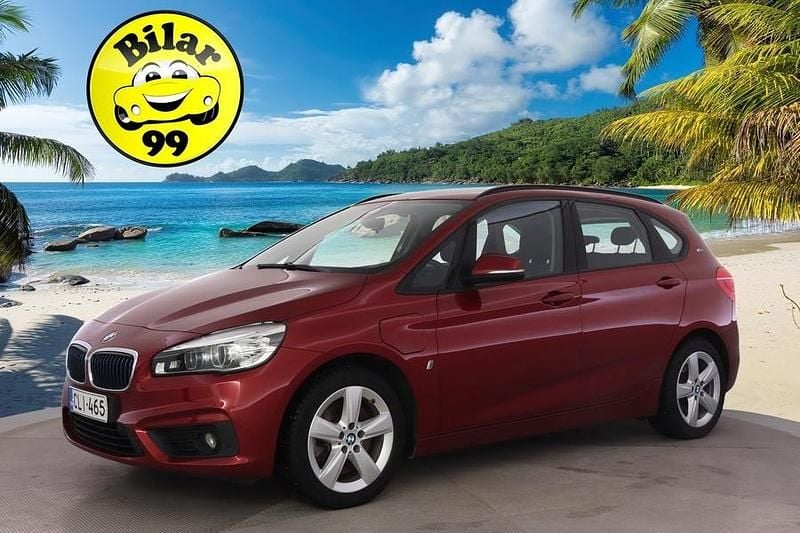 Käytetty BMW 225 Active Tourer Comfort Edition 224 HP (164 kW) 2017 Tila-auto