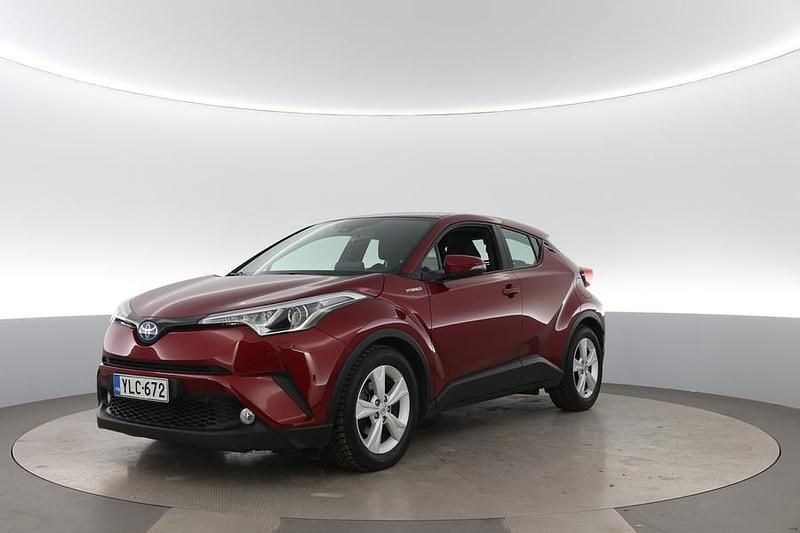 Käytetty 2019 Toyota C-HR Active Katumaasturi | 22 690 € (Perustarjous) - Kuva 1/4
