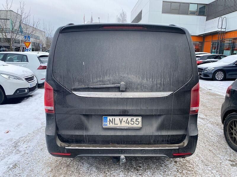 Käytetty Mercedes V250 190 HP (139 kW) 2017 Tila-auto
