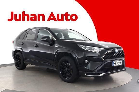 Käytetty Toyota RAV4 302 HP (222 kW) 2021 Musta Katumaasturi