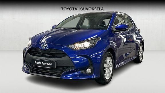 Sininen Käytetty 2024 Toyota Yaris Active Viistoperä | 19 990 € (Perustarjous) - Kuva 1/4
