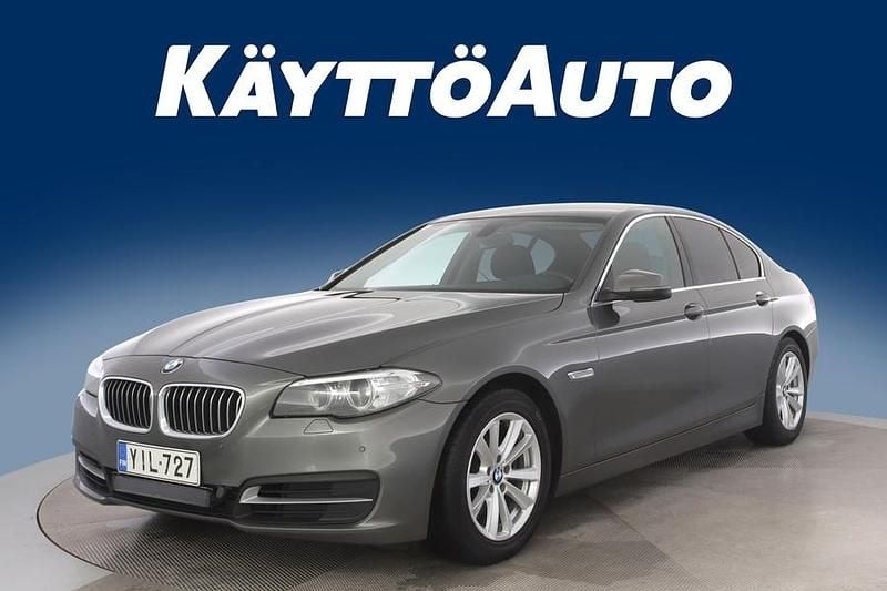 Harmaa Käytetty 2014 BMW 518 Comfort Edition Sedan | 10 700 € (Perustarjous) - Kuva 1/4
