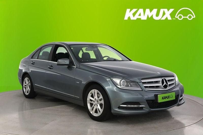 Hopea / harmaa Käytetty 2012 Mercedes C200 Business Sedan | 10 990 € (Hyvä tarjous) - Kuva 1/3