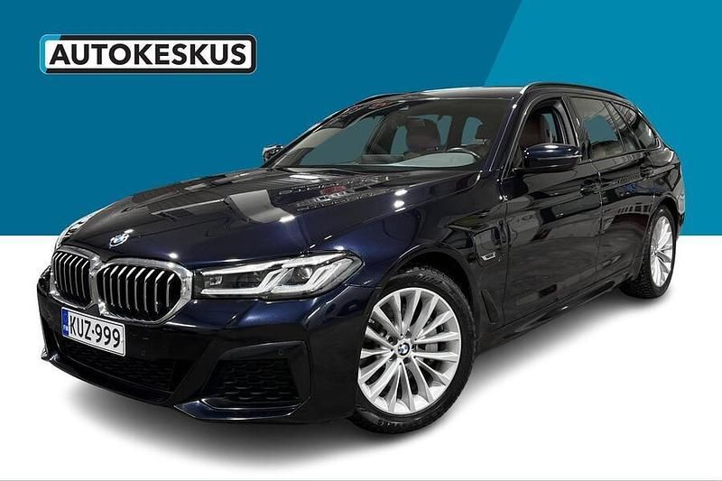 Musta Käytetty 2023 BMW 530e M Sport Farmari | 34 490 € (Perustarjous) - Kuva 1/2