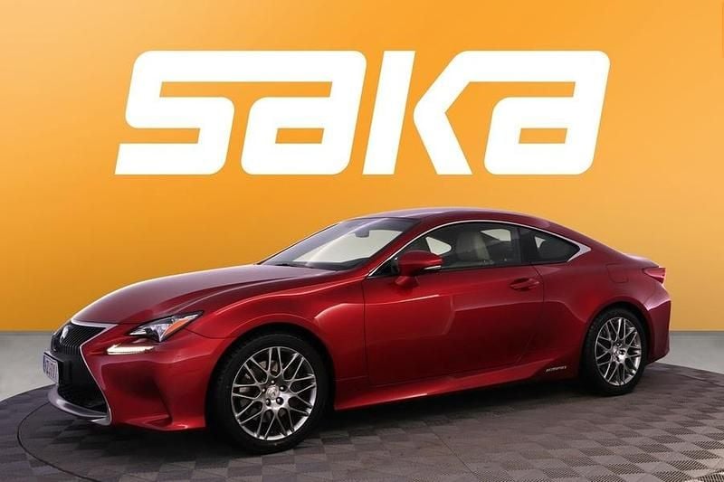 Käytetty Lexus RC300h 181 HP (133 kW) 2017 Coupe - kaksiovinen