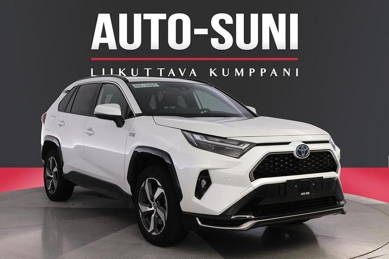 Käytetty 2023 Toyota RAV4 Hybrid Katumaasturi | 43 500 € (Perustarjous) - Kuva 1/3