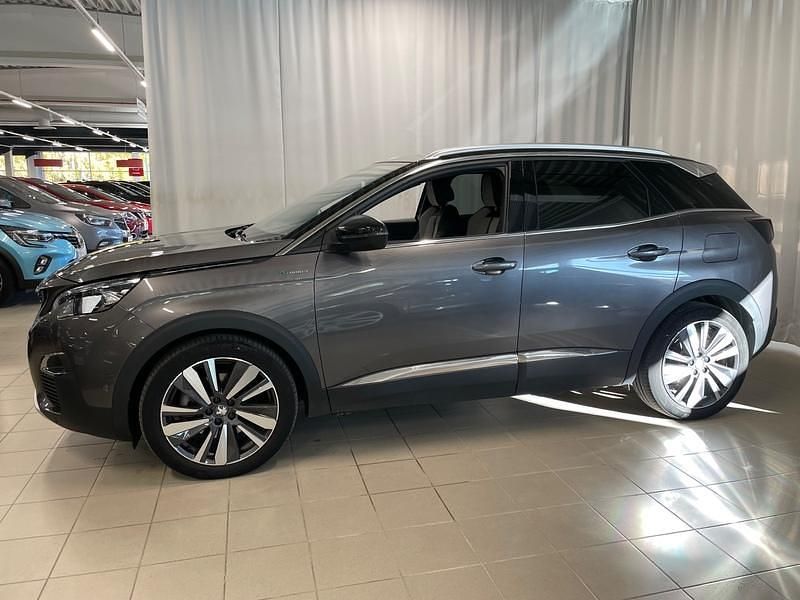 Käytetty Peugeot 3008 GT 200 HP (147 kW) 2020 Harmaa Katumaasturi