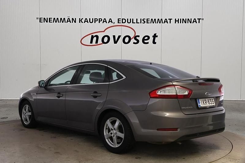 Käytetty Ford Mondeo Business Edition 116 HP (85 kW) 2013 Ruskea Viistoperä