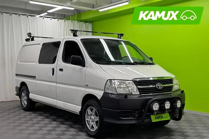 Valkoinen Käytetty 2011 Toyota HiAce Van | 19 790 € (Kallis) - Kuva 1/4