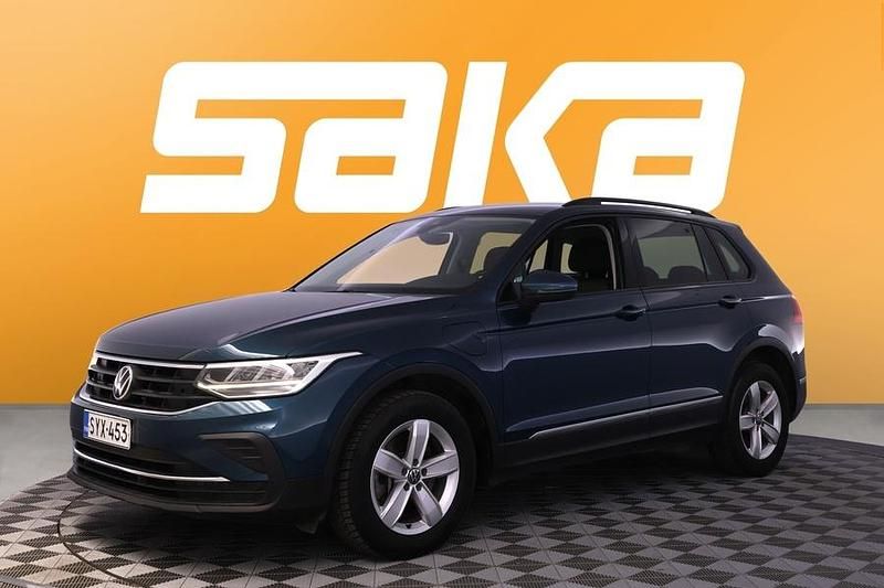 Käytetty VW Tiguan Comfortline 150 HP (110 kW) 2021 Katumaasturi