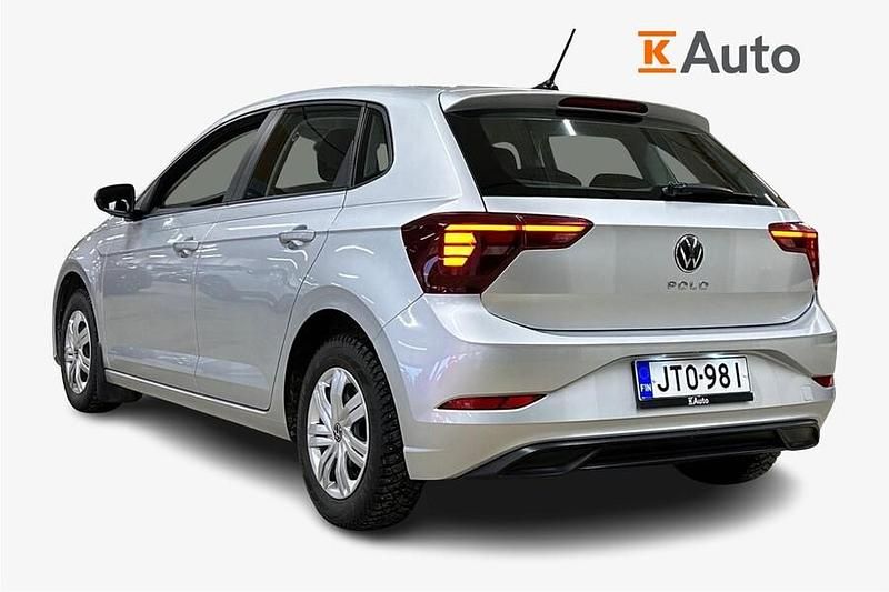Käytetty VW Polo Comfortline 80 HP (58 kW) 2022 Harmaa Viistoperä