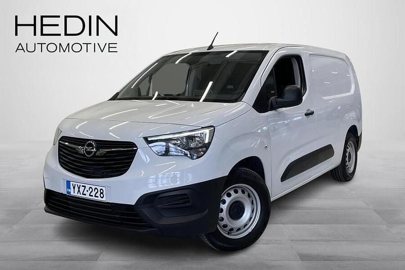 Käytetty Opel Combo-e Life XL Comfort 100 kW (136 HP) 2024 Valkoinen Van