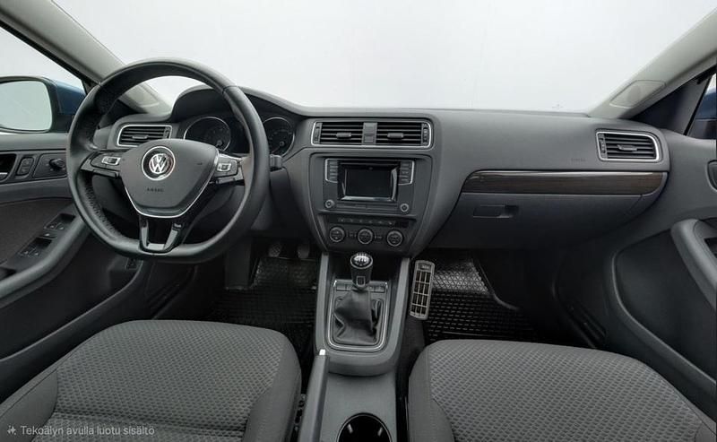 Käytetty VW Jetta 105 HP (77 kW) 2017 Sedan