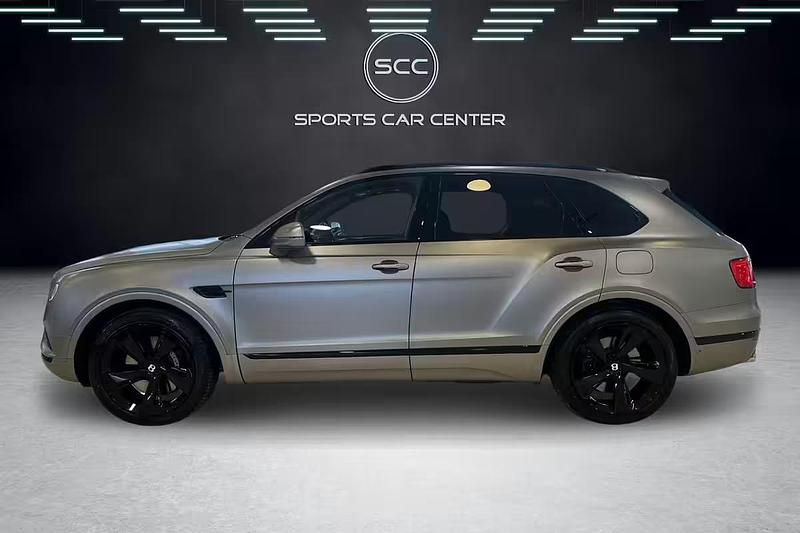 Käytetty Bentley Bentayga Mulliner 2021 Katumaasturi
