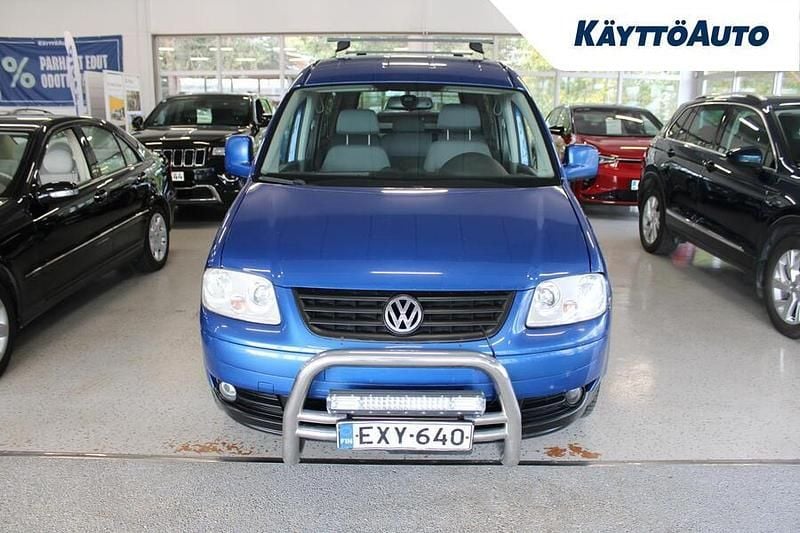 Käytetty VW Caddy 105 HP (77 kW) 2009 Sininen Tila-auto
