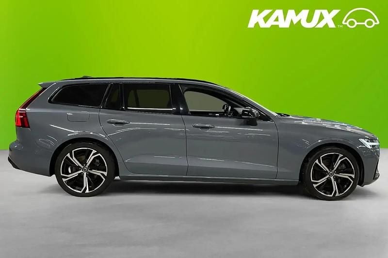 Käytetty Volvo V60 Ultimate 2023 Farmari