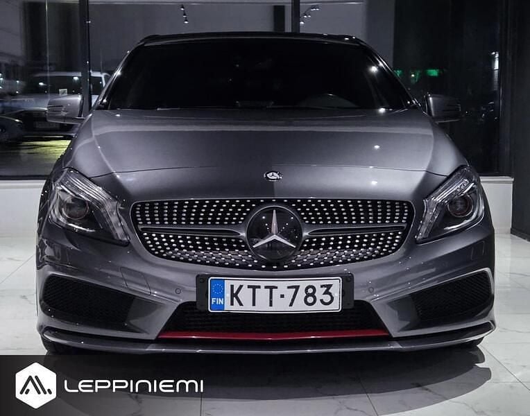 Käytetty Mercedes A250 Business 211 HP (155 kW) 2013 Farmari