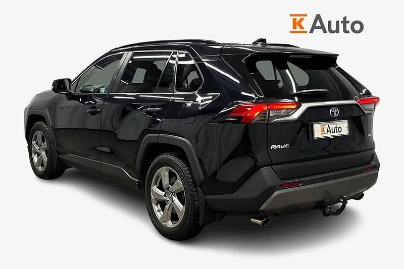 Käytetty Toyota RAV4 Multidrive S 175 HP (128 kW) 2020 Katumaasturi