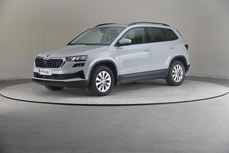 Käytetty 2022 Skoda Karoq Ambition Katumaasturi | 25 900 € (Perustarjous) - Kuva 1/4