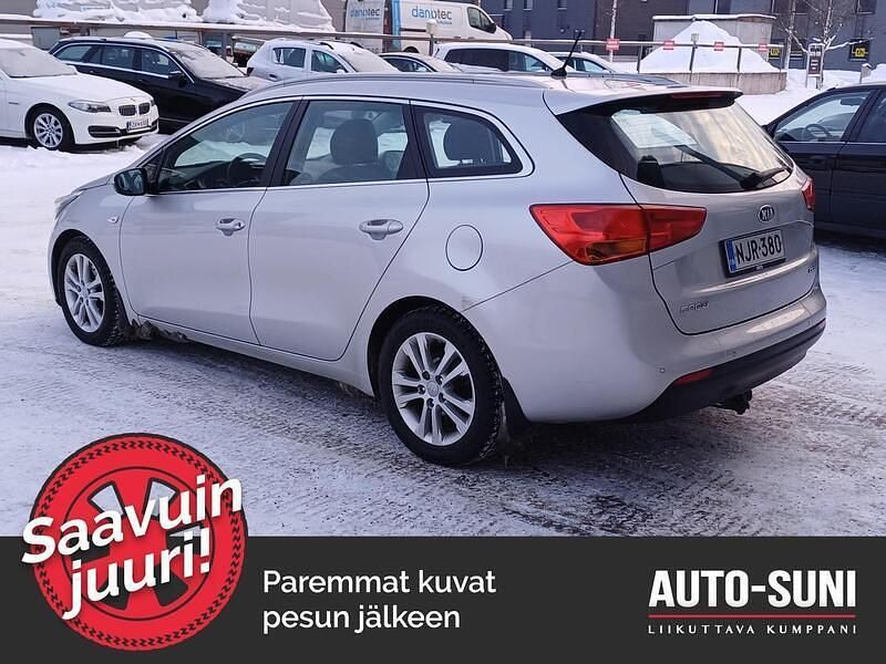 Käytetty Kia Ceed Sportswagon EX 128 HP (94 kW) 2015 Farmari