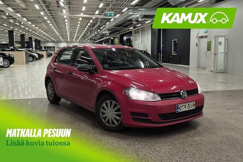 Käytetty 2013 VW Golf VII Trendline Viistoperä | 8 980 € (Perustarjous) - Kuva 1/3