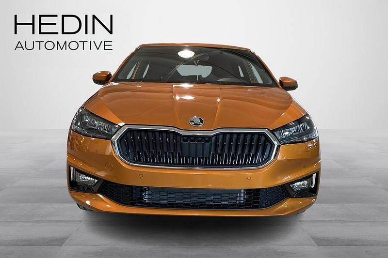 Uusi Skoda Fabia Dynamic 116 HP (85 kW) 2025 Oranssi Viistoperä