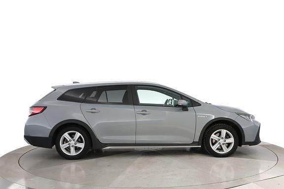 Käytetty Toyota Corolla 184 HP (135 kW) 2020 Harmaa Farmari