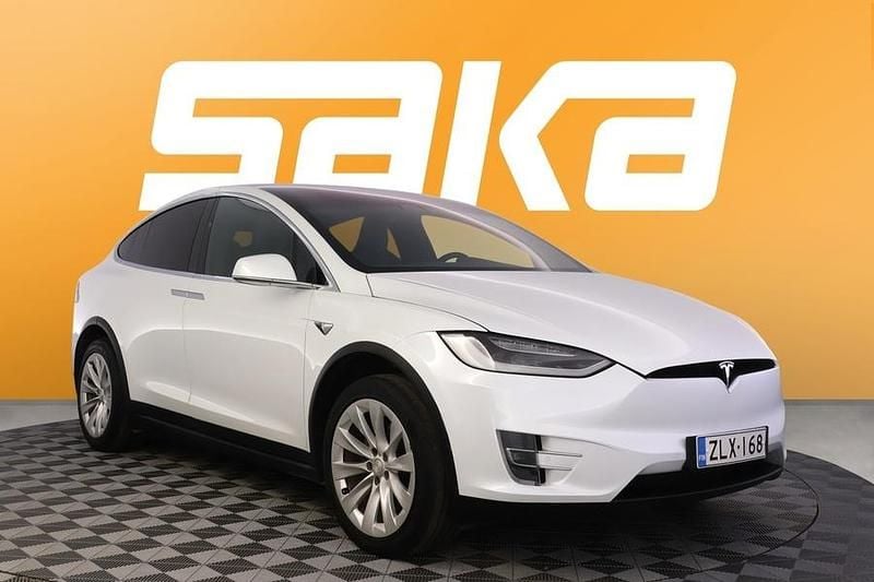 Käytetty 2017 Tesla Model X Katumaasturi | 30 900 € (Perustarjous) - Kuva 1/3