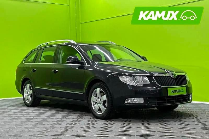 Käytetty Skoda Superb Ambition 140 HP (102 kW) 2011 Musta Farmari