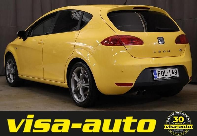 Käytetty Seat Leon FR 200 HP (147 kW) 2008 Keltainen Viistoperä