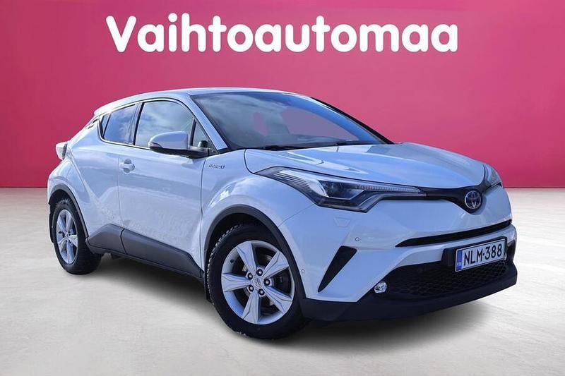 Käytetty Toyota C-HR Premium 122 HP (89 kW) 2019 Katumaasturi