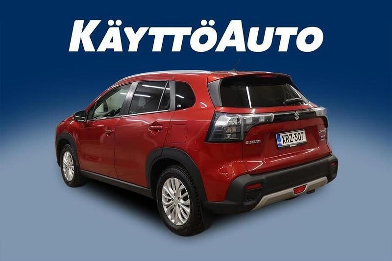 Käytetty Suzuki SX4 S-Cross GL 129 HP (94 kW) 2022 Punainen Viistoperä