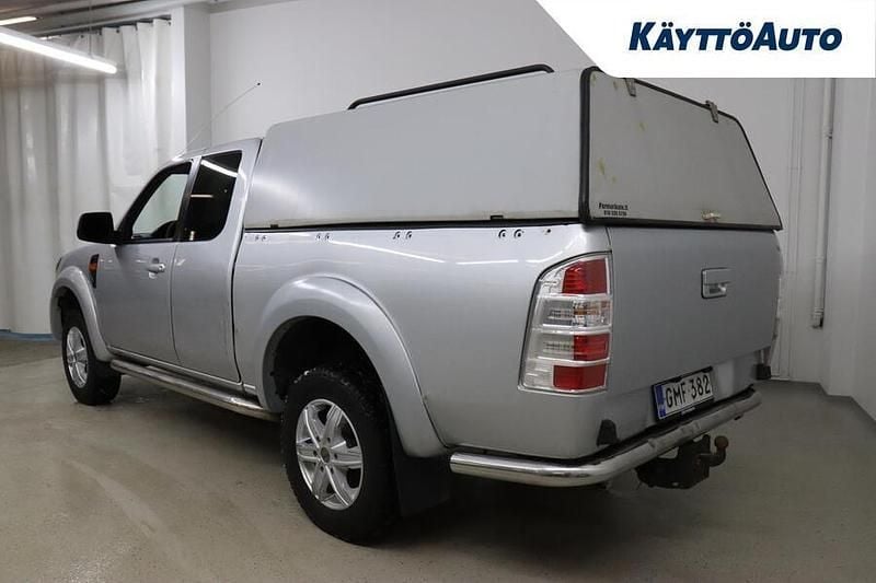 Käytetty Ford Ranger Limited 143 HP (105 kW) 2012 Hopea Nouto